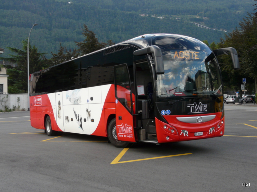 TMR - Irisbus Magelys  VS  30055 im Martigny am 24.08.2013