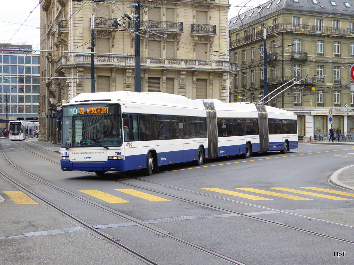 TPG - Trolleybus Nr.786 unterwegs auf der Linie 10 in der Stadt Genf am 09.04.2016