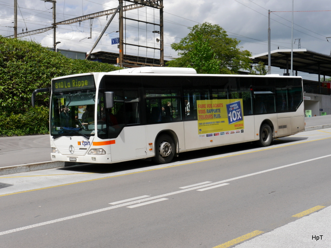 tpn - Mercedes Citaro  VD 557401 in Nyon beim Bahnhof am 06.05.2015