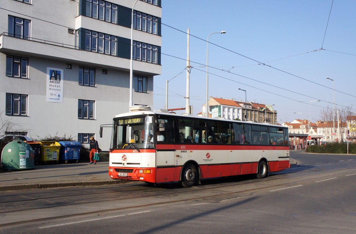 Tschechische Republik / Stadtbus Prag: Karosa B 951 E - Wagen 4072, aufgenommen im Mrz 2015 in der Nhe der Haltestelle  Anděl  in Prag.