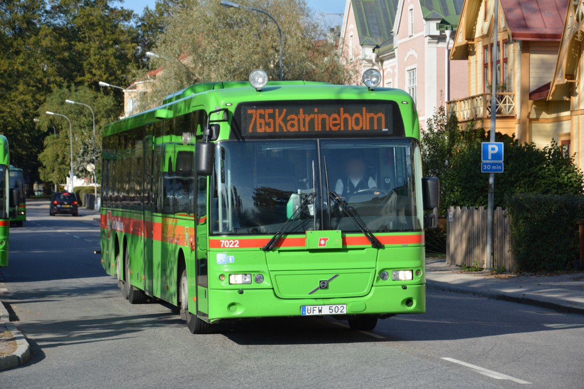 UFW 502 (Volvo 8500) fährt am 18.09.2014 auf der Linie 765. Aufgenommen am Busbahnhof Nyköping.
