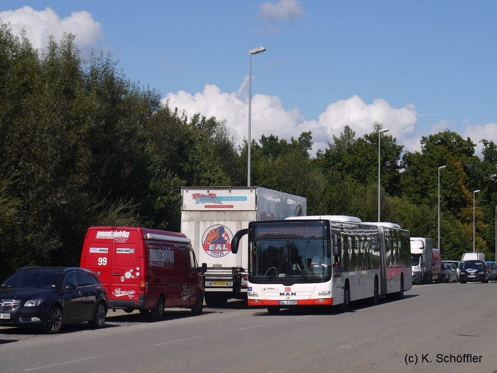 UL-A 9357 als Shuttlebus während der Eurobike in Friedrichshafen. 