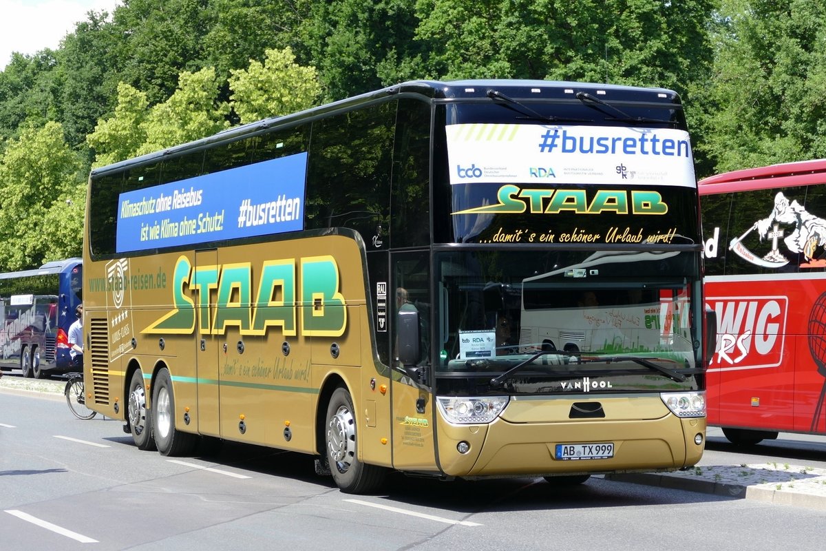 Van Hool TX 17 altano, Omnibusbetrieb Franz Staab. Berlin (Busdemo) im Juni 2020.