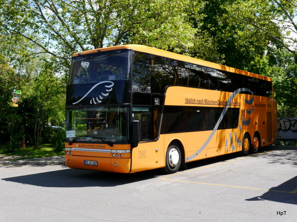 VanHool  TD 925 Reisecar in Zürich am 17.05.2014