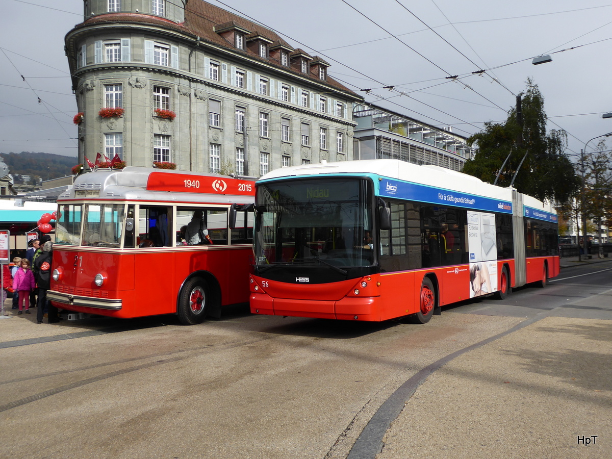 VB Biel - 75 Jahr Feier des Trolleybus in Biel mit dem Oldtimer Nr.21 auf dem Zentralplatz und Trolley Nr.56 unterwegs auf der Linie 4 am 24.10.2015