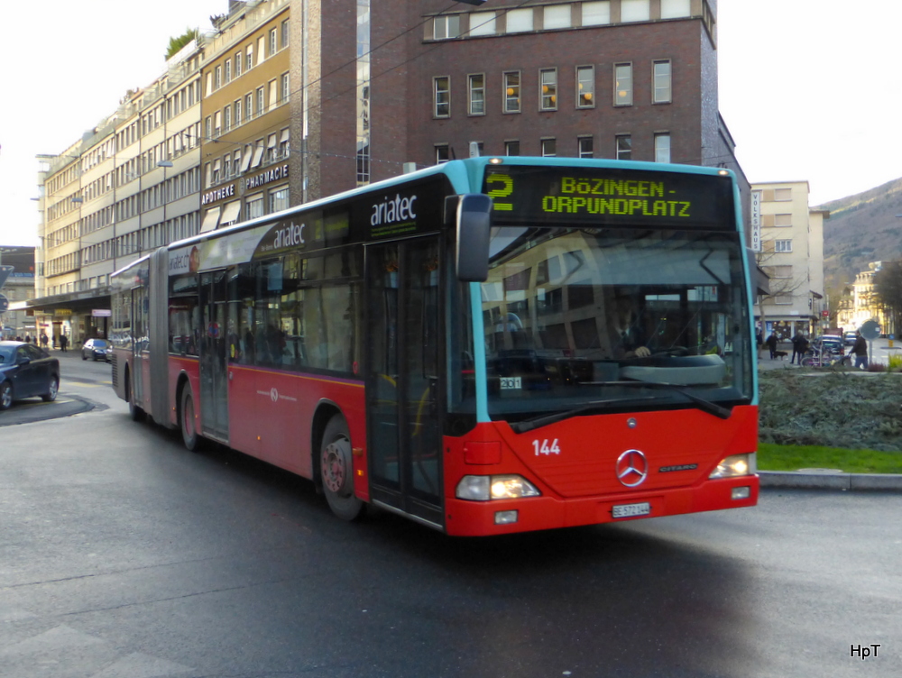 VB Biel - Mercedes Citaro Nr.144  BE  572144 unterwegs auf der Linie 2 in der Stadt Biel am 20.12.2014