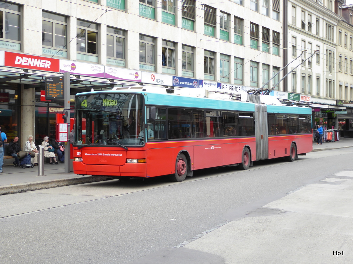VB Biel - Trolleybus Nr.89 unterwegs auf der Linie 4 in der Stadt Biel am 19.06.2016