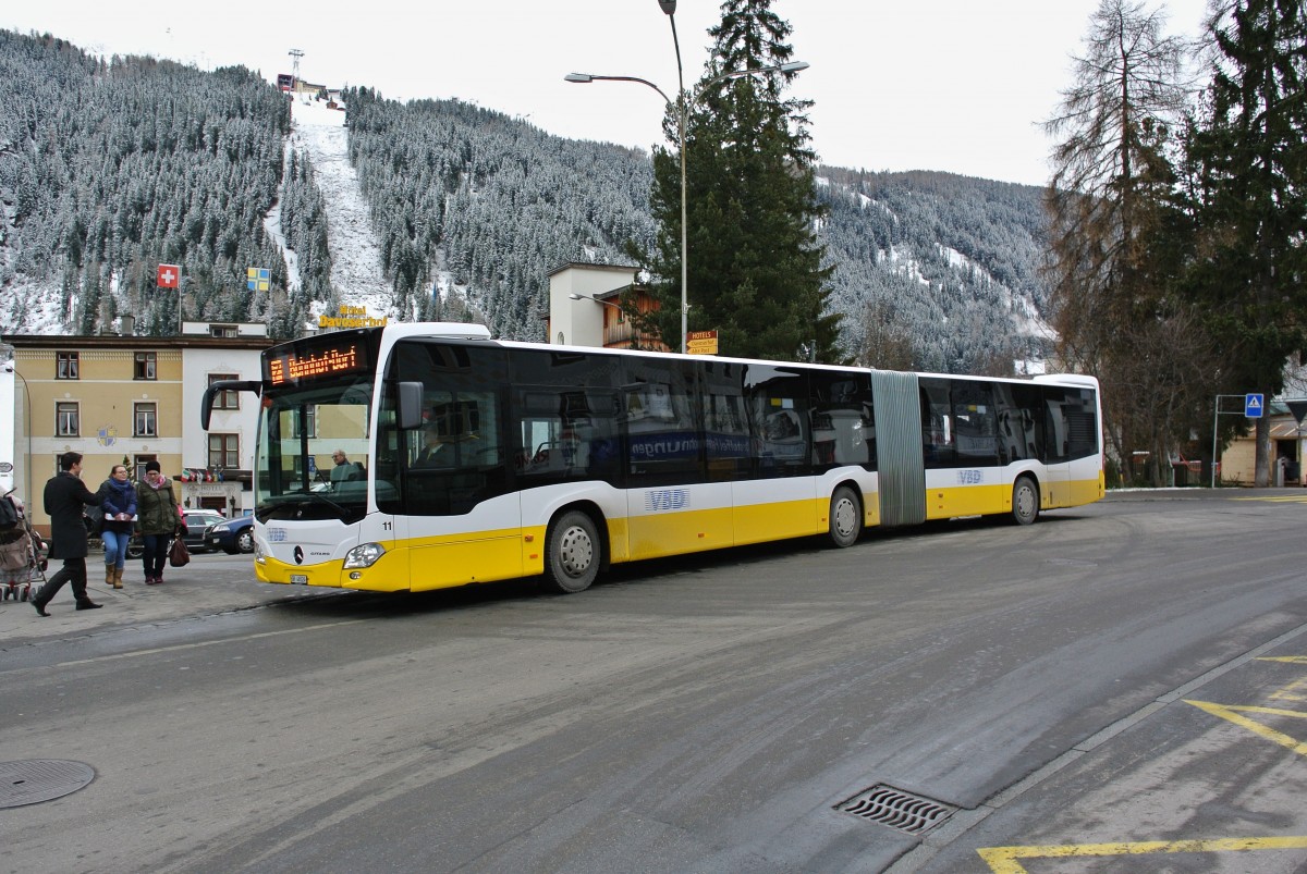 VBD Citaro III G Nr. 11 auf der Linie 7 bei der Haltestelle Davos Platz Postplatz, 17.12.2014.