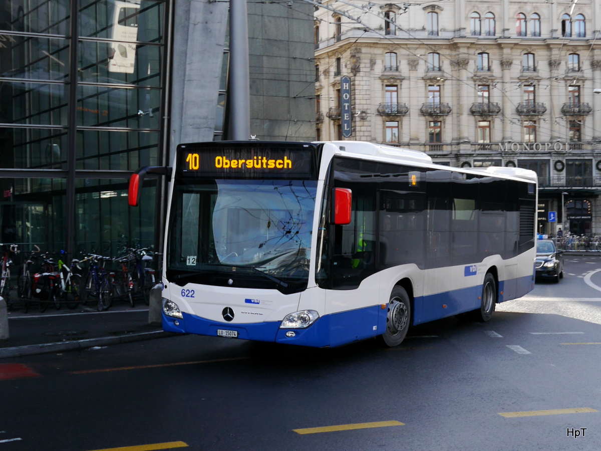 VBL - Mercedes Citaro Nr.622  LU 15074 unterwegs auf der Linie 10 in Luzern am 09.12.2017
