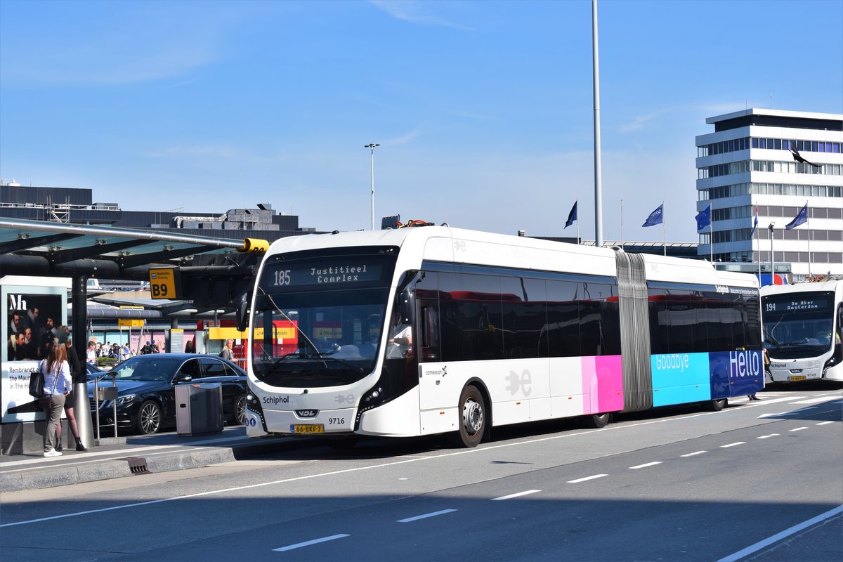 VDL Elektro Gelenkbus am 23.05.19 in Amsterdam. Mein Freund Fabian Kulle hat die Fotos dort für mich gemacht 