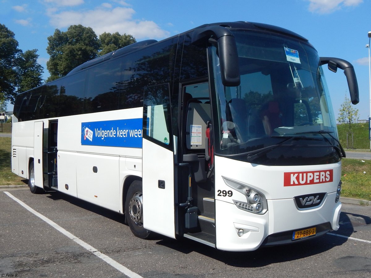 VDL Futura von Kupers aus den Niederlanden in Rostock am 21.08.2015