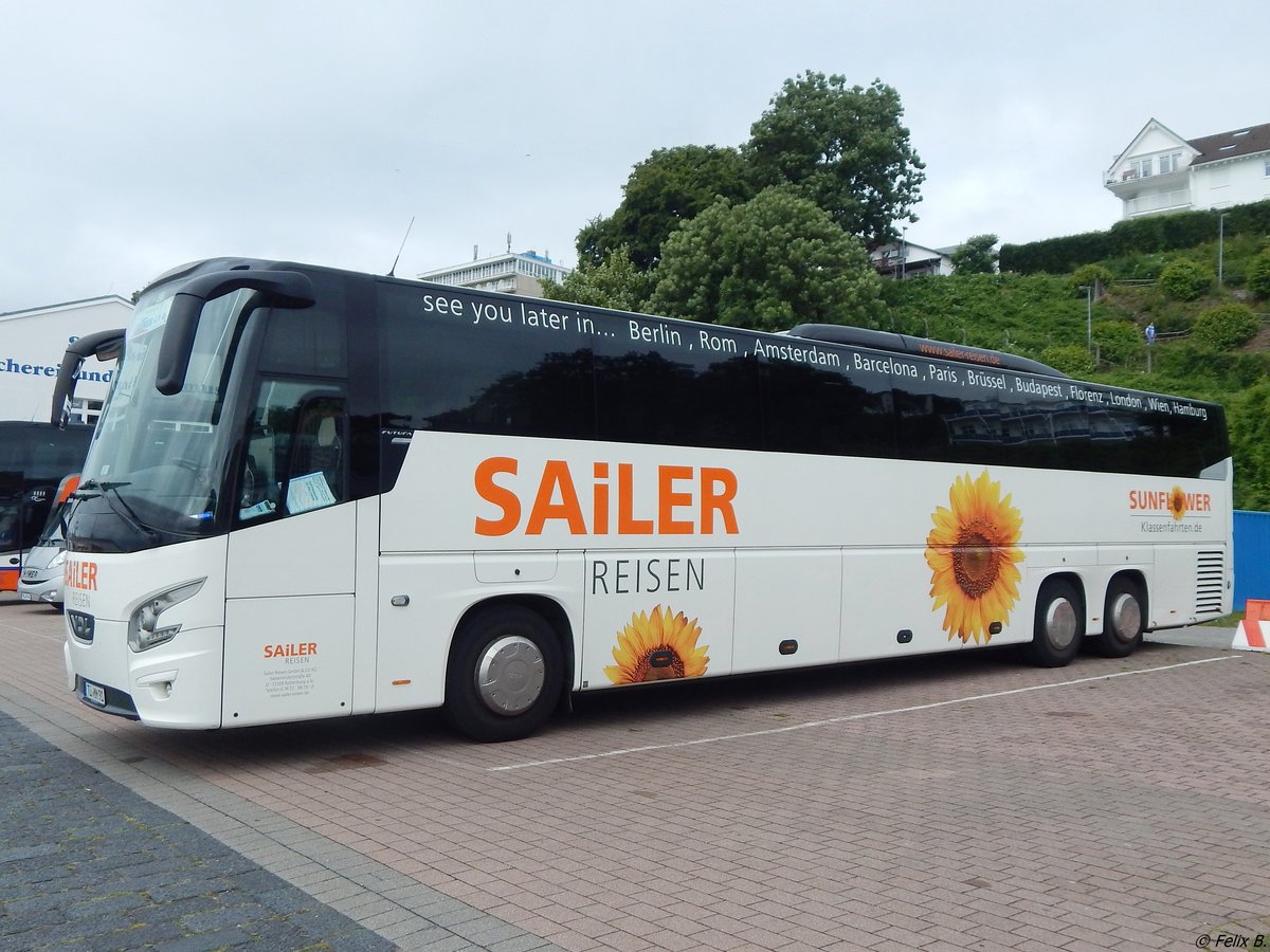 VDL Futura von Sailer Reisen aus Deutschland im Stadthafen Sassnitz am 22.07.2017