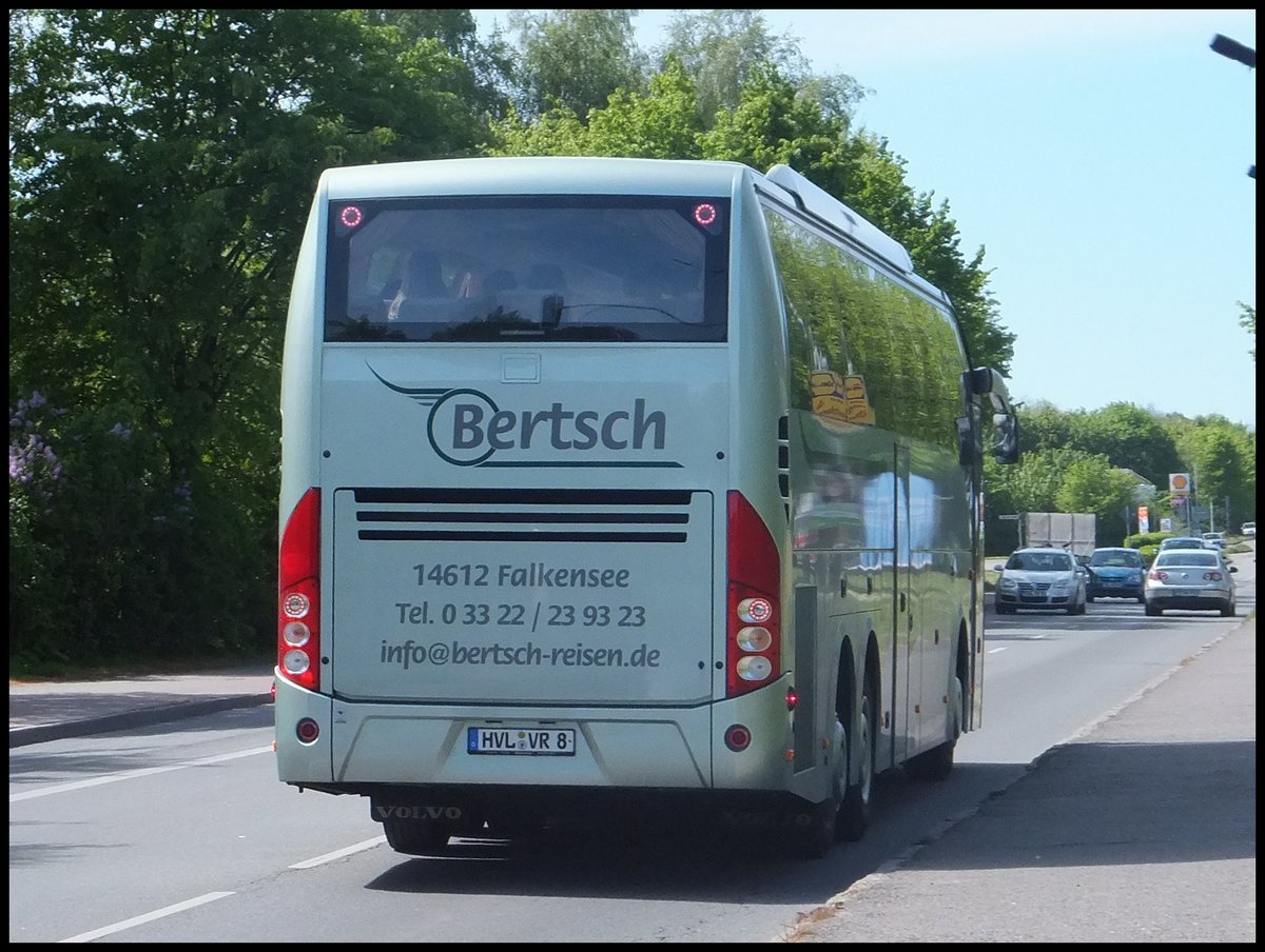 Volvo 9700 von Bertsch aus Deutschland in Sassnitz am 17.05.2014