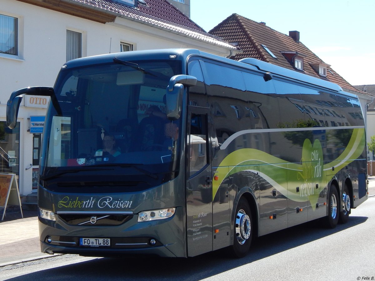 Volvo 9900 von Lieberth-Reisen aus Deutschland in Sassnitz am 03.07.2015