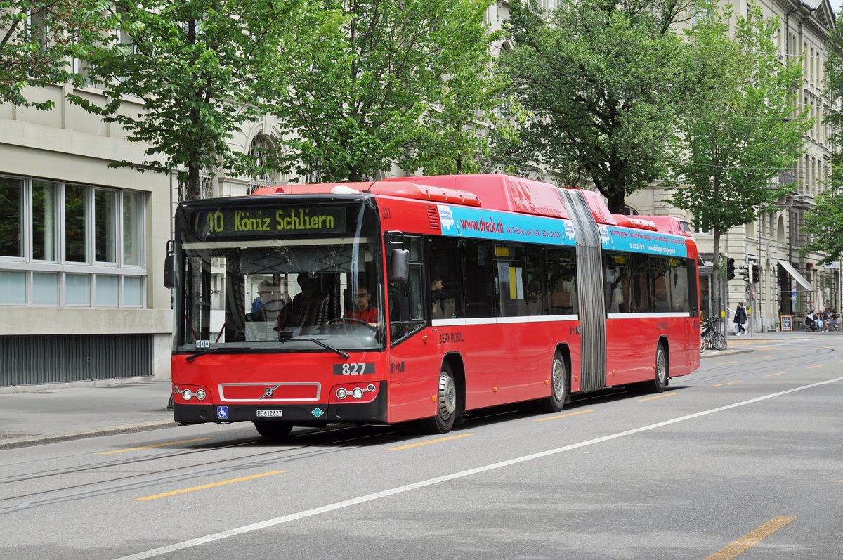 Volvo Bus 827, auf der Linie 10, fährt durch die Bundesgasse. Die Aufnahme stammt vom 09.06.2017.