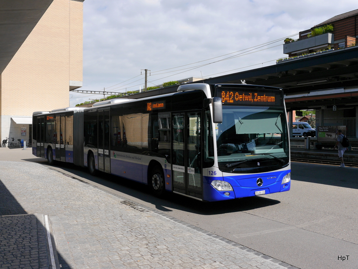 VZO - Mercedes Citaro Nr.126  ZH 484126 unterwegs auf der Linie 842 in Uster am 29.06.2016