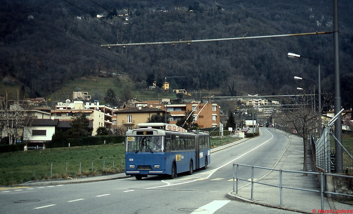 Wagen 122 (Volvo/Hess 1975, elektrische Ausrüstung SAAS) im März 1993 in Pregassona