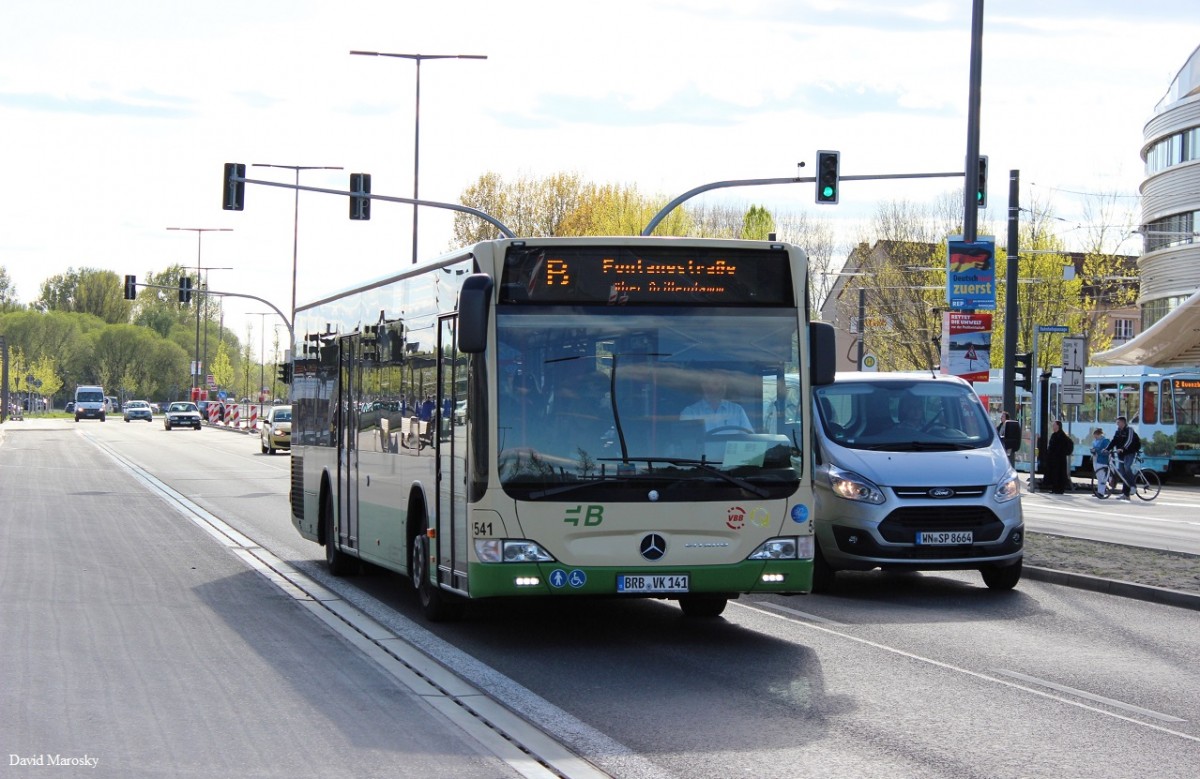Wagen 541 der VBBr am 16.04.2014 vor dem Brandenburger Hauptbahnhof. (Citaro II)