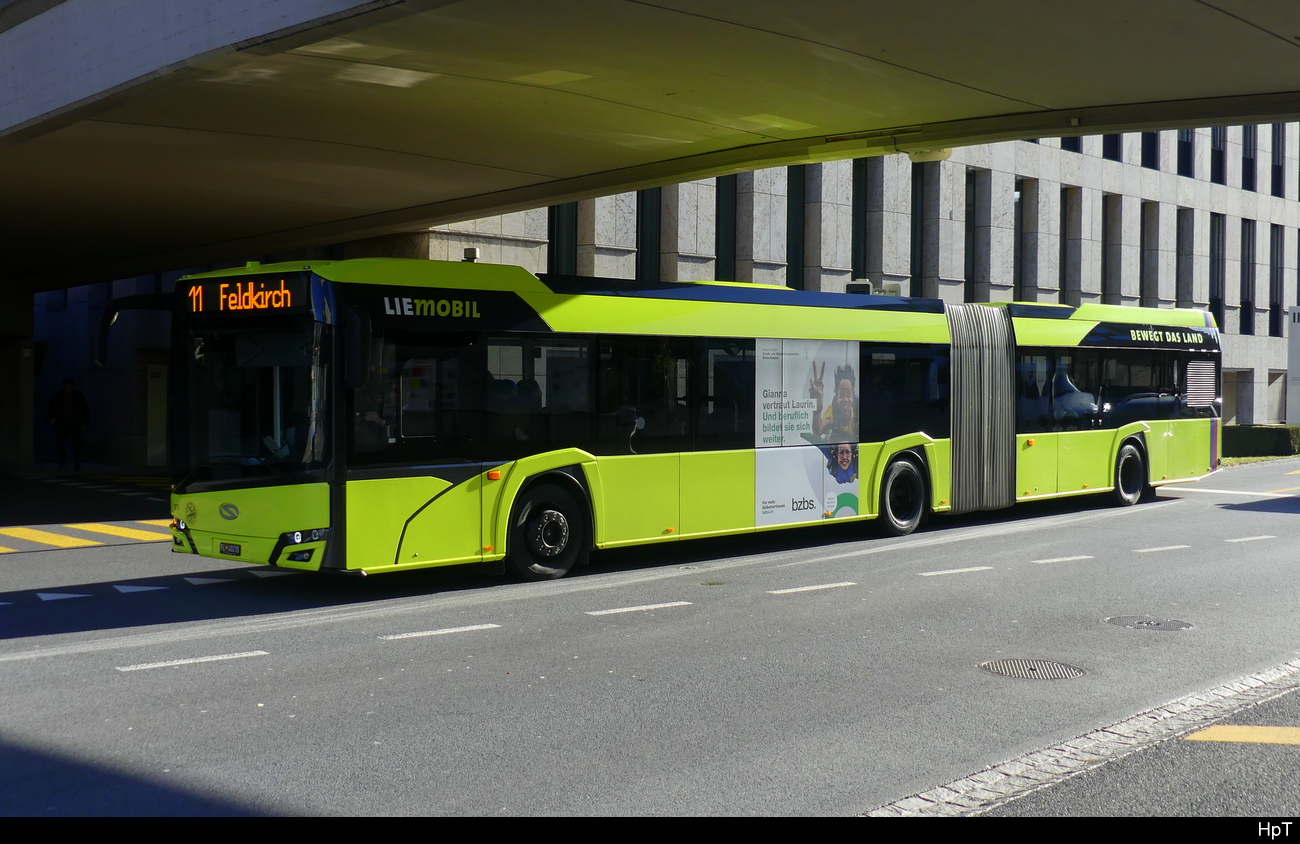 LieMobil - Solaris Urbino  FL 40231 unterwegs in Vaduz am 27.12.2023