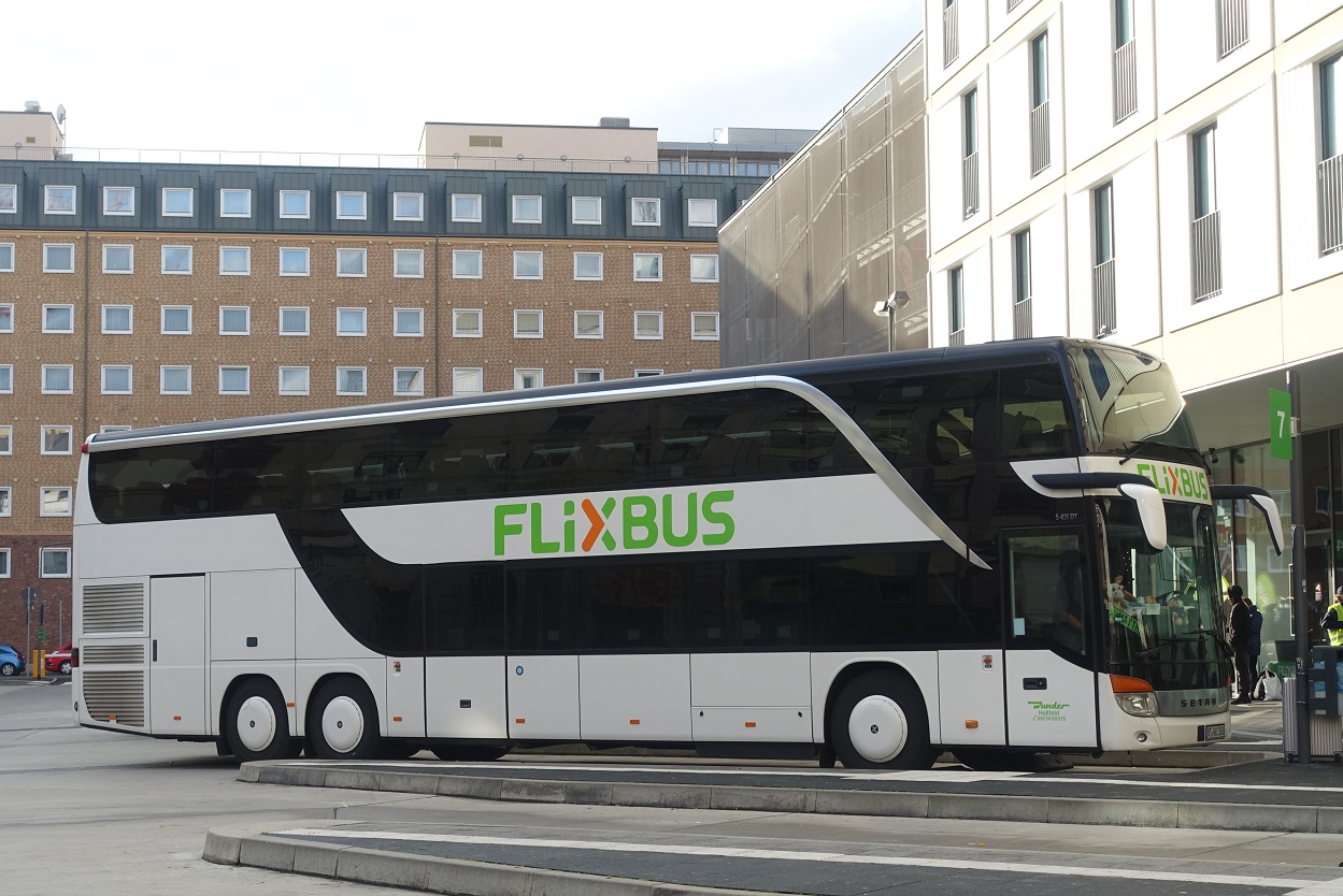 Setra S 431 DT  Flixbus - Wunder , Frankfurt November 2022