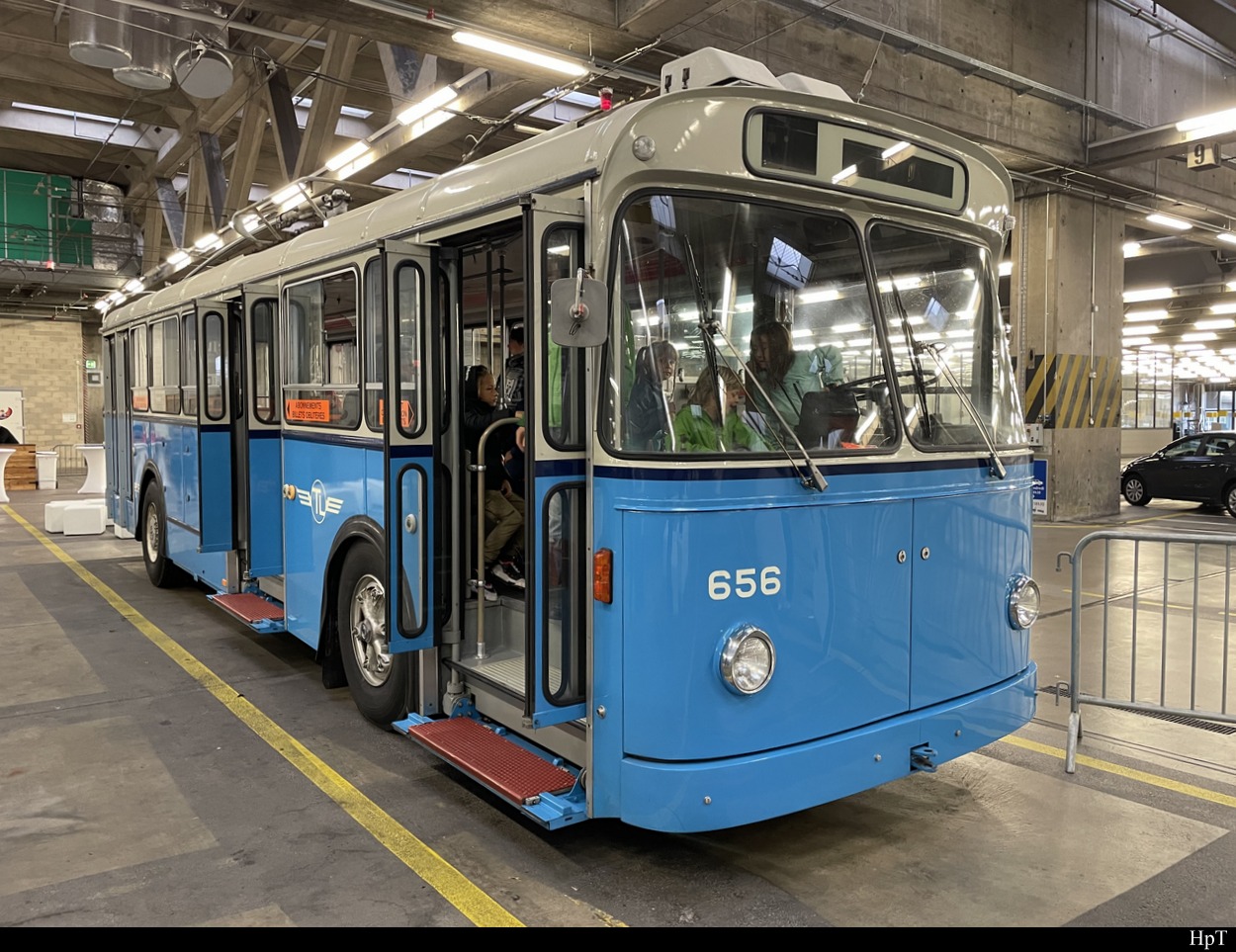 TL - Oldtimer Trolleybus  FBW Nr.656 im TL Depot am 01.10.2022
