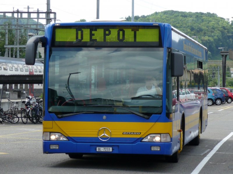 AAGL - Mercedes Citaro Bus Nr.66  BL 7223 ( mit IKEA Werbung )unterwegs ins Depot am 02.08.2008