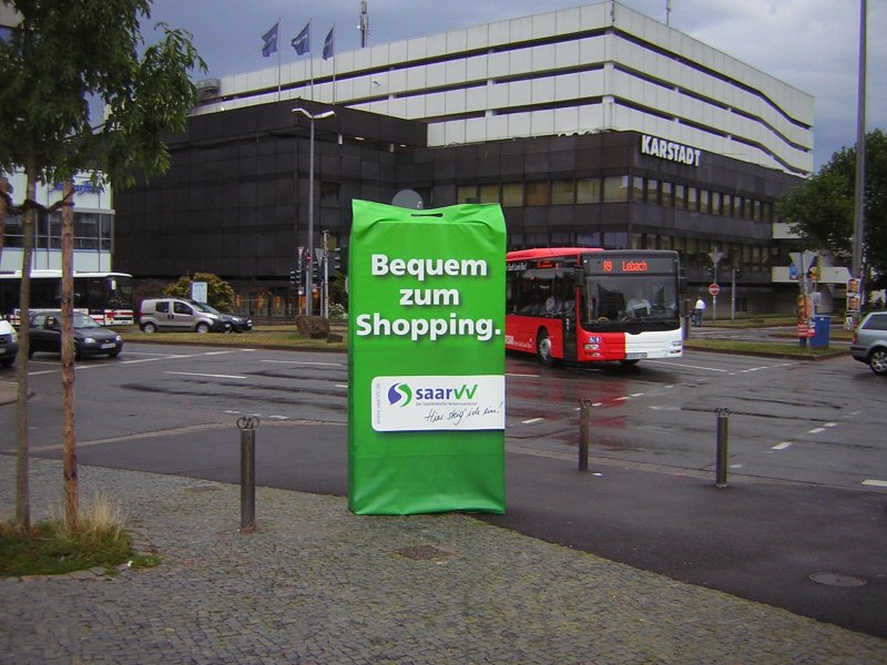 Auf dem Bild sieht man die neue Werbung des Saarl.Verkehrsverbund. Das Bild ist an der Wilhelm-Heinrich-Brcke in Saarbrcken aufgenommen worden.