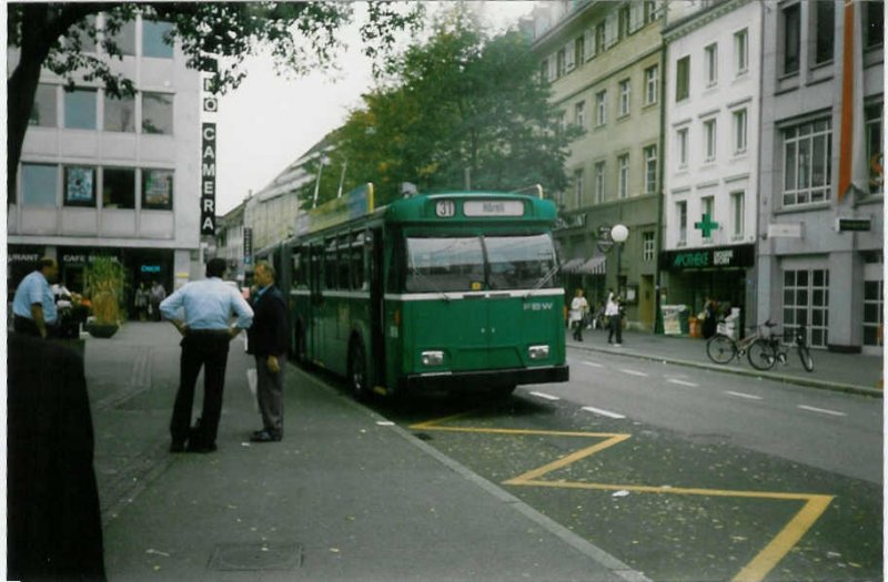Aus dem Archiv: BVB Basel Nr. 916 FBW/FHS-Hess Gelenktrolleybus am 8. Oktober 1997 Basel, Claraplatz