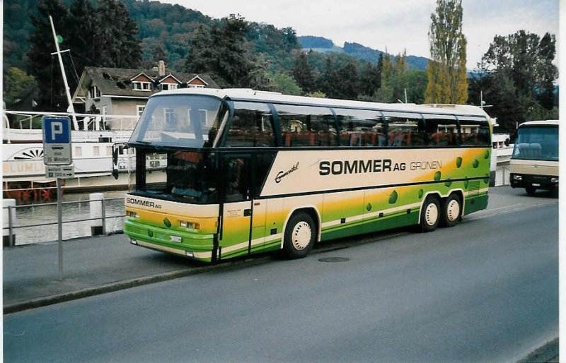 Aus dem Archiv: Sommer, Grnen BE 153'590 Neoplan am 8. Oktober 1999 Thun, Schifflndte