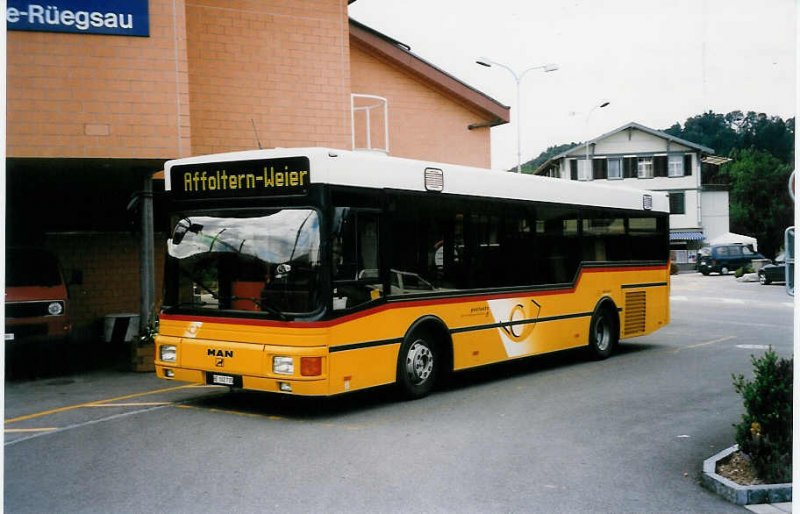 Aus dem Archiv: Trachsel, Hasle-Regsau BE 102'735 MAN/Lauber am 14. Juli 1999 Hasle-Regsau, Bahnhof