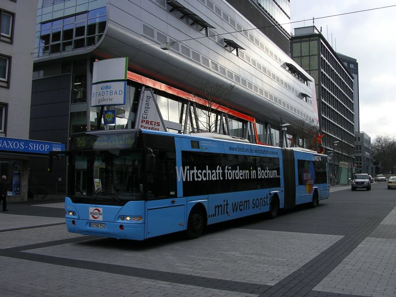 Bogestra Neoplan ,Linie 368, von Bochum Hbf. Boulevard nach Wanne Eickel Hbf.mit der Werbung  Wirtschaft frdern in Bochum 
(25.02.2008)