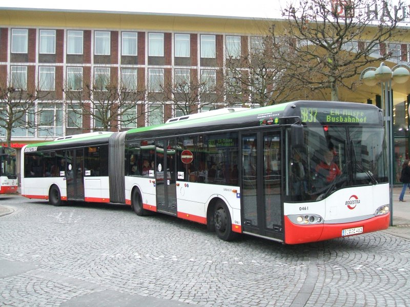 Bogestra ,Wagen 0461 ,Solaris Urbino 18,als SB37 von Bochum Hbf. nach EN-Milspe.(14.12.2007)( EN = Ennepetal) 