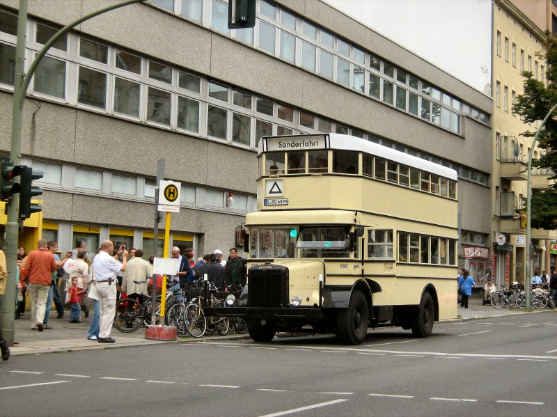Bsing-Doppeldeckerbus, Sonderverkehr zum Tag der offenen Tr U-Bahnwerkstatt Seestrasse, am 8. 9. 2008