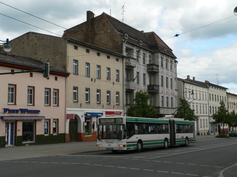 Bus der Linie 862 nach Kleiner Stern in der Eisenbahnstrae, 17.5.2007