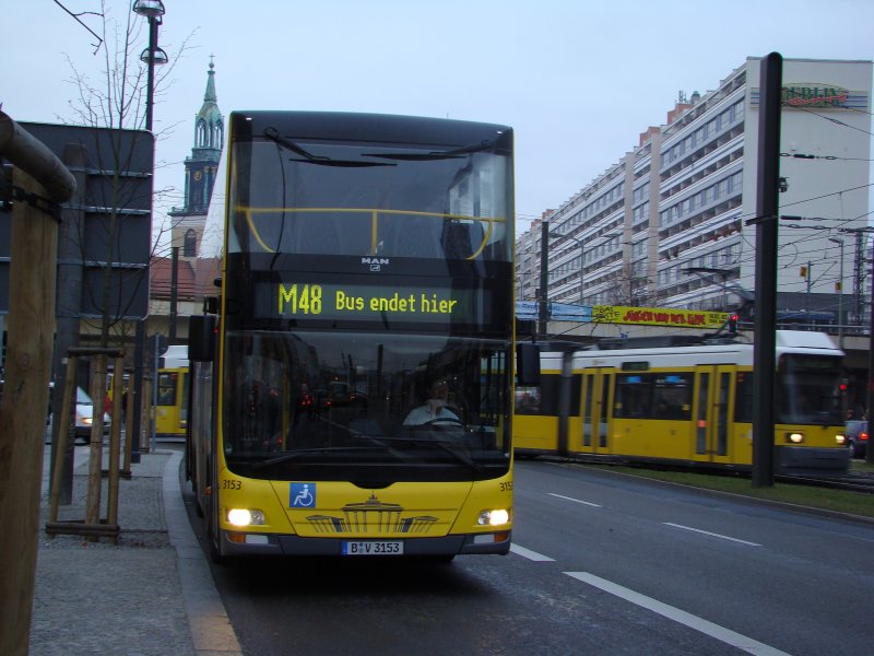 B:V 3153 auf M48.  Dieser Bus endet hier . Aufgenommen am 29.11.2007