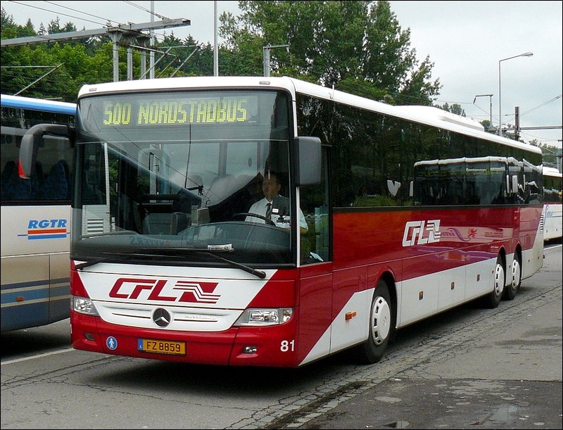 CFL 81 (FZ 8859) CFL Bus Mercedes Integro aufgenommen am 07.06.08.