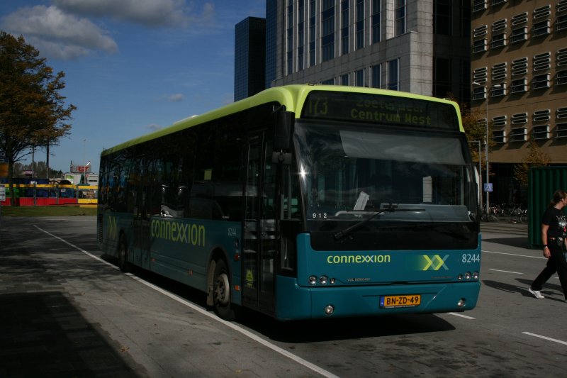 Connexxion Nr. 8244 / BN-ZD-49 am 9.10.2008 in Rotterdam Kruisplein.