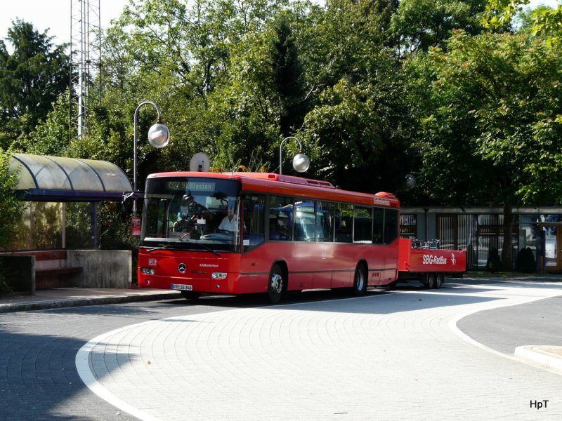 DB Sdbadenbus - Mercedes CONETO FR:JS 346 mit Fahrradanhnger bei den Bushaltestellen in Waldshut am 23.08.209