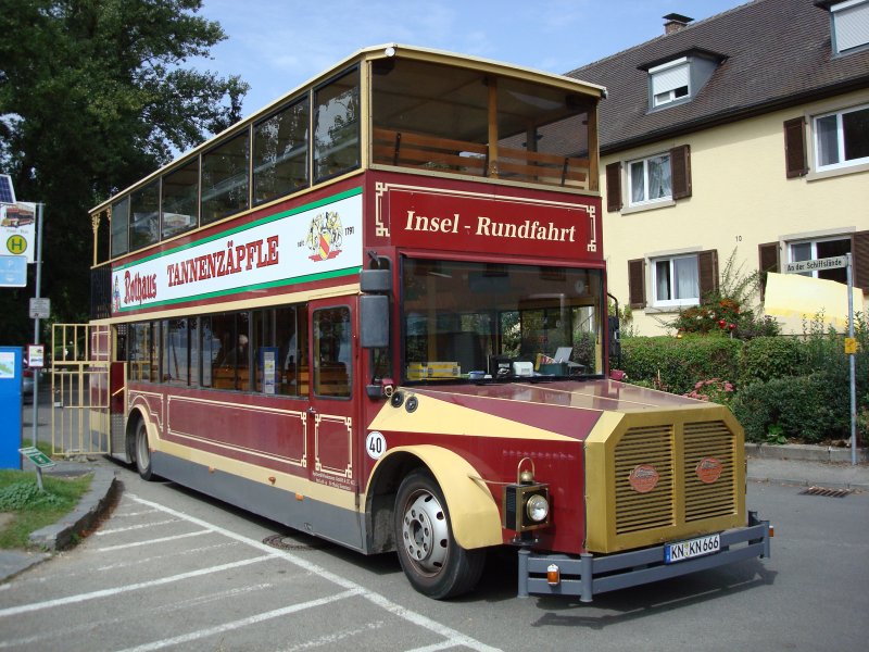 der Inselbus  auf der Bodenseeinsel Reichenau gesehen Sept. 2008
konnte leider keine weiteren Daten in Erfahrung bringen,
vielleicht wissen die  Busfreunde  mehr
