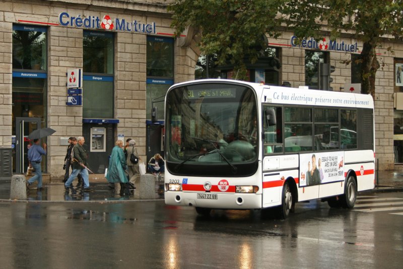 Ein Irisbus Europolis bei Bellecour