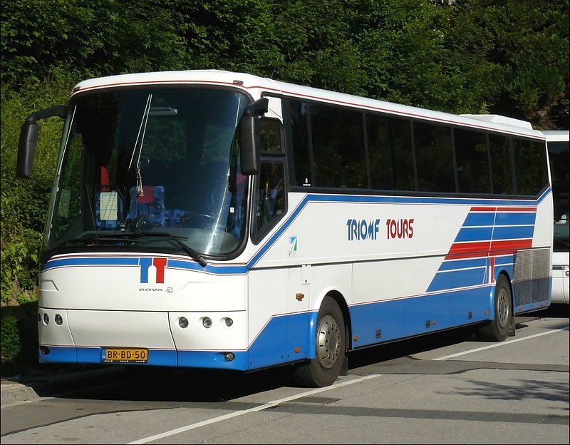 Ein niederlndischer Reisebus der Marke BOVA aufgenommen am 02.07.08. (Hans)