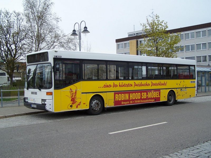 Ein O 405 kann auch auf der stadtlinie von Donaueschingen fahren. (18/04/09)