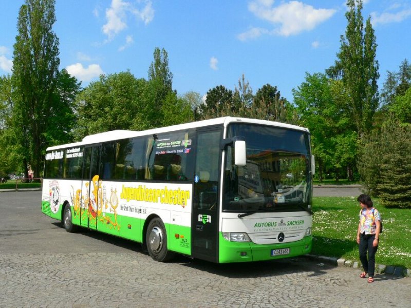 Ergnzung zum Foto von Petr Kudrej vom 13.05.08; hier die Vorderansicht; fahre den Bus selbst, Wagen 8437, C-AS 658 von Autobus Sachsen; bin fast jeden Dienstag in Cheb.