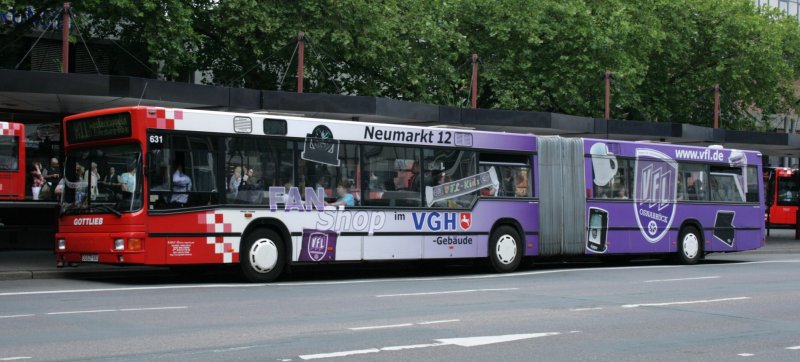 Gottlieb Reisen Wagen 631 mit Werbung fr den Vfl Osnabrck.
27.6.2009