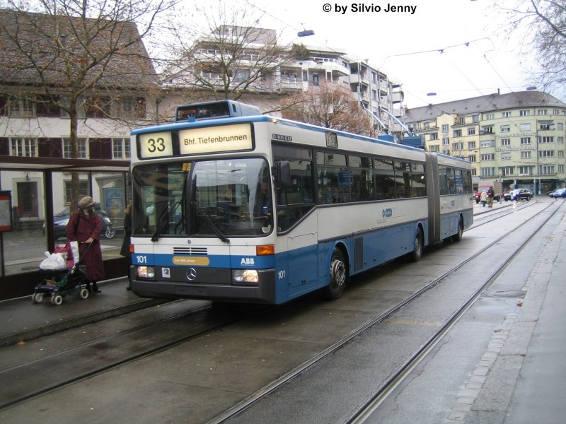 GTZ 101 bei der Schmiede Wiedikon am 7.12.07. Fahrzeug 101 ist der 1. GTZ der 2. Serie die 1994 abgeliefert wurden.