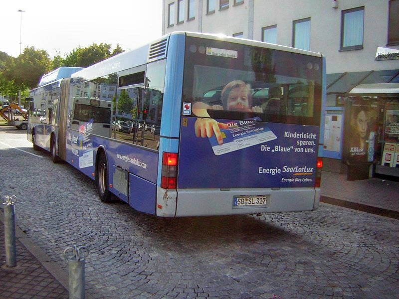 Hier auf diesem Foto ist ein MAN Gelenkbus zu sehen. Das Foto wurde am 11.09.2009 aufgenommen.
