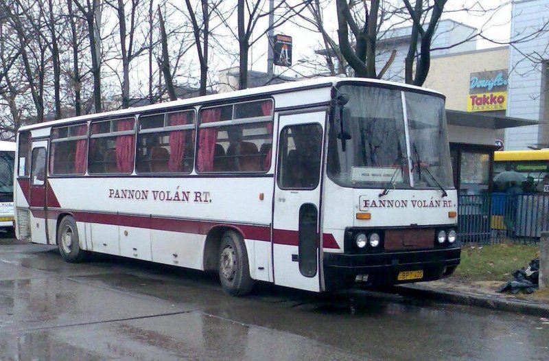 Ikarus 256 Fernbus.
Baujahr: 1987.