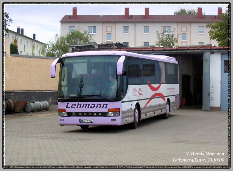 Kssbohrer Setra 315 GT von Lehmann Reisen im Depot in Falkenberg(Elster), 23.10.06.