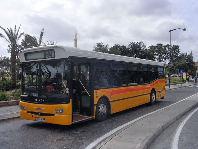 Malta Bus FBY-671 BMC Falcon in Valletta 2006
