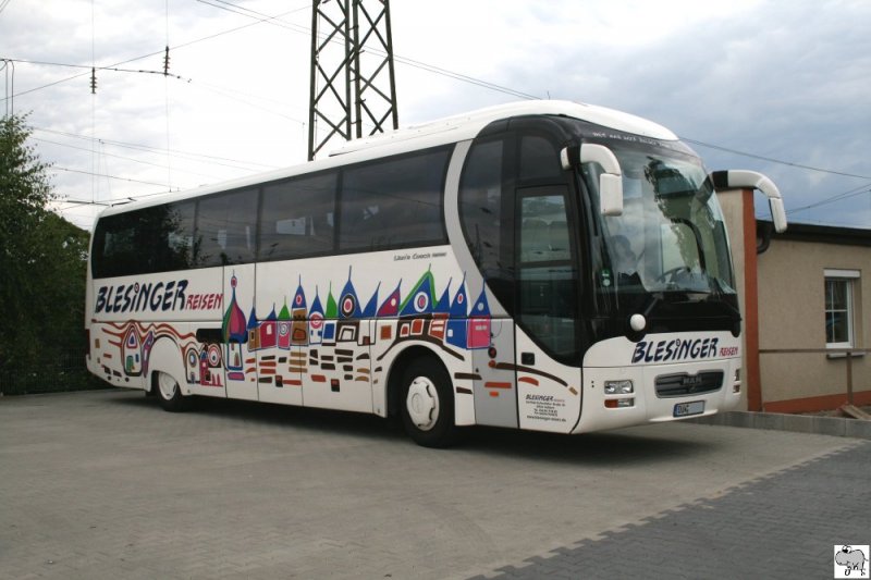 MAN Lion´s Coach des Busunternehmens Blesinger Reisen, abgestellt am 11. Juli 2009 in Lichtenfels.